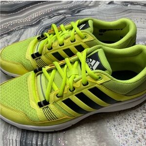 adidas mens athletic shoes gently used condition size 9